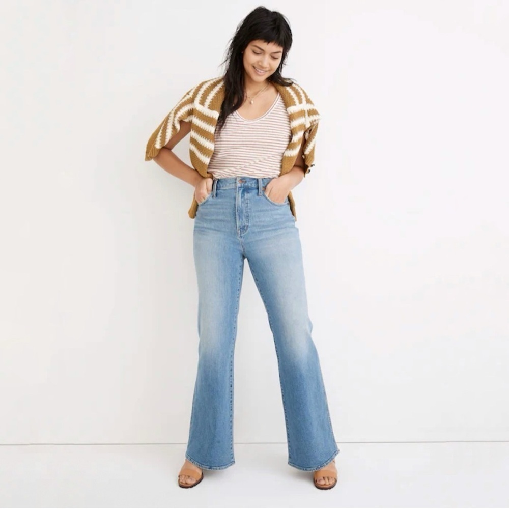 Madewell 11” High Rise Flare Jean Stretch Denim Caine Wash Size 23 Retro 70s